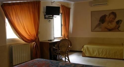 Hotel Luciana Marina di Massa Buitenkant foto